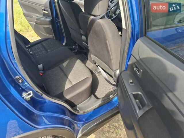 Синий Мицубиси Outlander Sport, объемом двигателя 2 л и пробегом 137 тыс. км за 17300 $, фото 1 на Automoto.ua