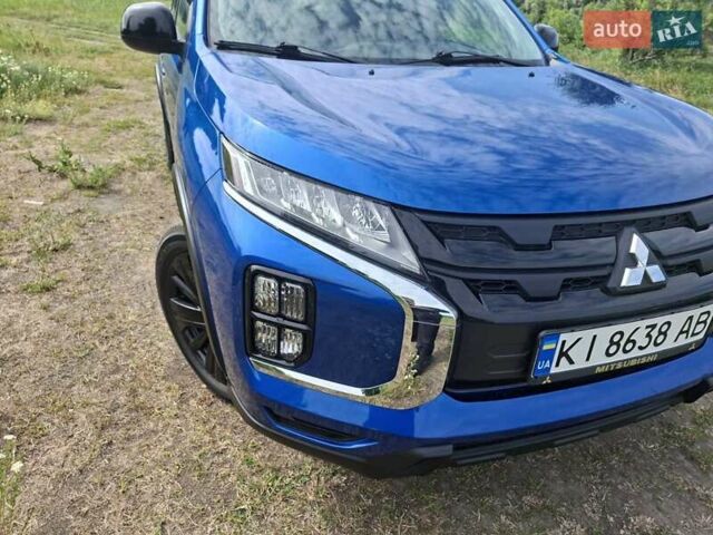Синий Мицубиси Outlander Sport, объемом двигателя 2 л и пробегом 137 тыс. км за 17300 $, фото 21 на Automoto.ua