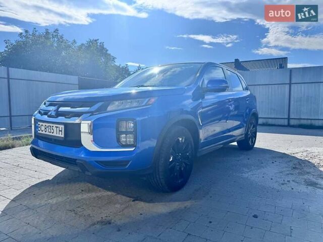 Синий Мицубиси Outlander Sport, объемом двигателя 2 л и пробегом 57 тыс. км за 21000 $, фото 2 на Automoto.ua
