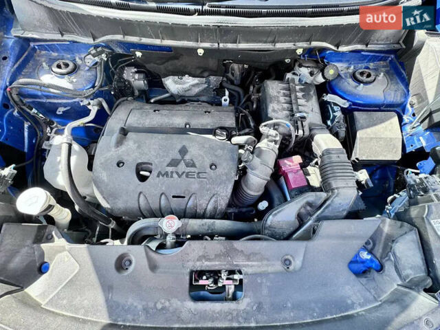 Синий Мицубиси Outlander Sport, объемом двигателя 2 л и пробегом 59 тыс. км за 19600 $, фото 4 на Automoto.ua