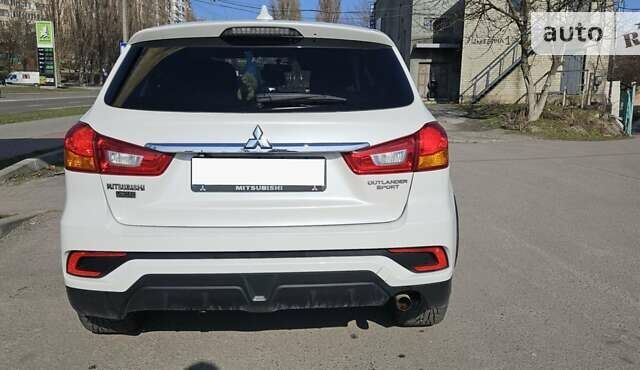 Зелений Міцубісі Outlander Sport, об'ємом двигуна 2 л та пробігом 47 тис. км за 14750 $, фото 5 на Automoto.ua