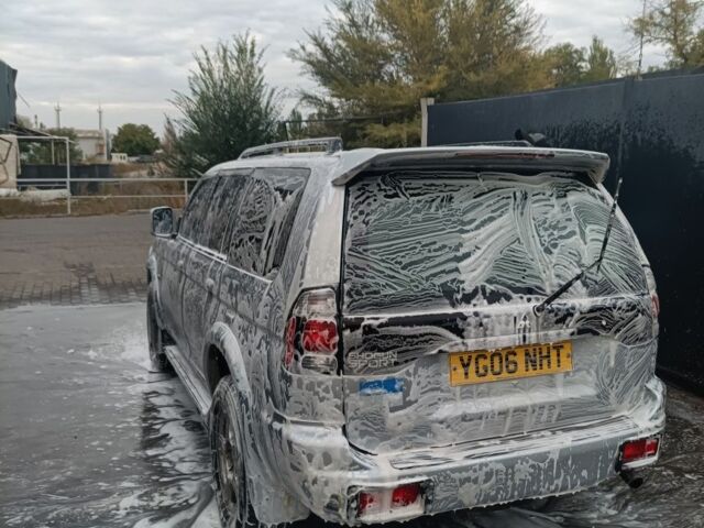 Серый Мицубиси Shogun, объемом двигателя 2.5 л и пробегом 150 тыс. км за 2500 $, фото 8 на Automoto.ua