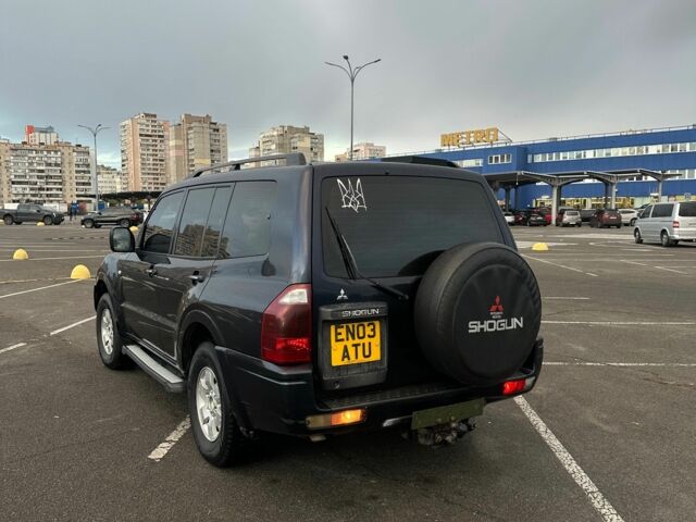 Мицубиси Shogun 2003 в Киеве на Automoto.ua Синий Мицубиси Shogun, объемом двигателя 3.2 л и пробегом 133 тыс. км за 4700 $, фото 3 на Automoto.ua