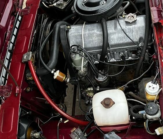 Красный Москвич / АЗЛК 2125, объемом двигателя 1.3 л и пробегом 450 тыс. км за 644 $, фото 7 на Automoto.ua