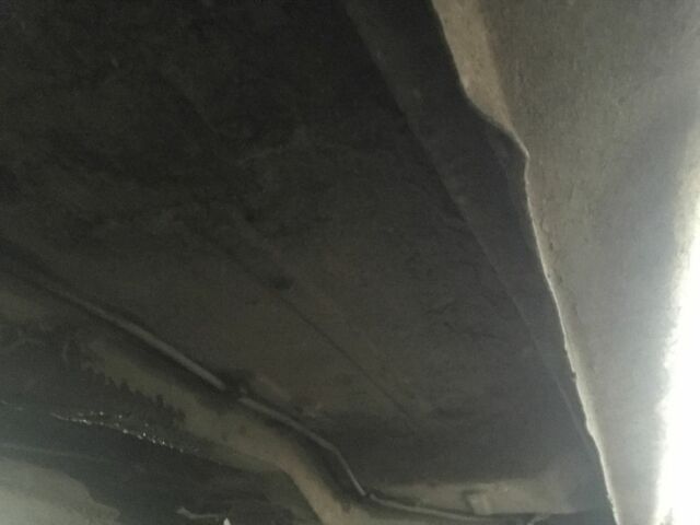 Желтый Москвич / АЗЛК 2125, объемом двигателя 0 л и пробегом 300 тыс. км за 378 $, фото 5 на Automoto.ua