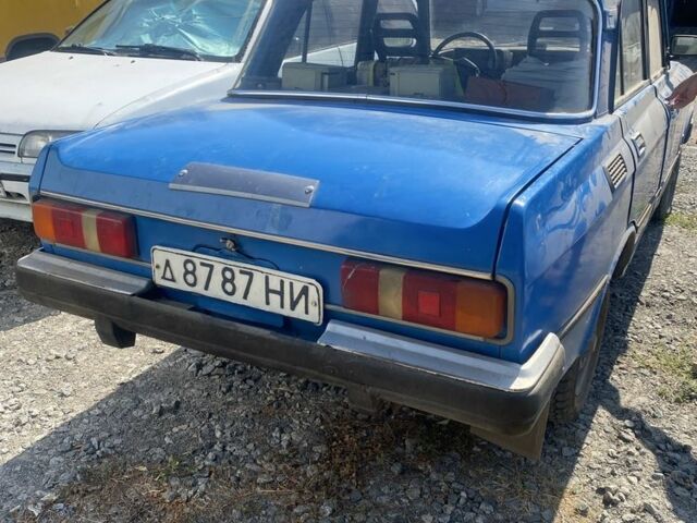 Москвич / АЗЛК 2125 1986 в Николаеве на Automoto.ua Синий Москвич / АЗЛК 2125, объемом двигателя 7.5 л и пробегом 15 тыс. км за 450 $, фото 1 на Automoto.ua