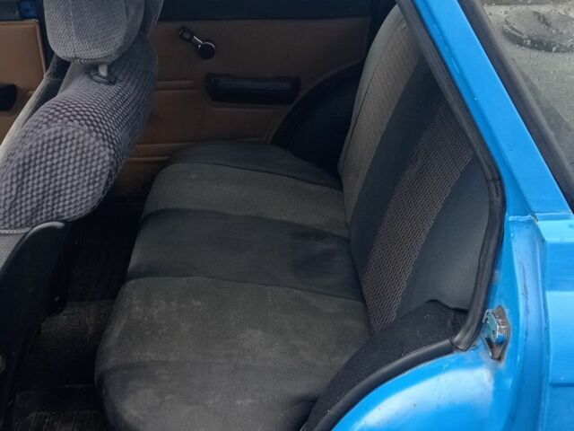 Синий Москвич / АЗЛК 2125, объемом двигателя 1.5 л и пробегом 59 тыс. км за 473 $, фото 15 на Automoto.ua