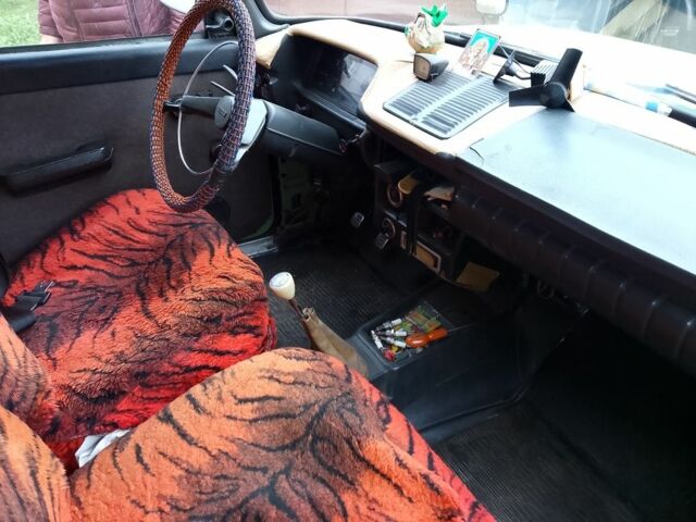 Зеленый Москвич / АЗЛК 2125, объемом двигателя 0 л и пробегом 212 тыс. км за 673 $, фото 7 на Automoto.ua