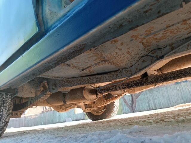 Синий Москвич / АЗЛК 21251, объемом двигателя 1.5 л и пробегом 100 тыс. км за 500 $, фото 12 на Automoto.ua