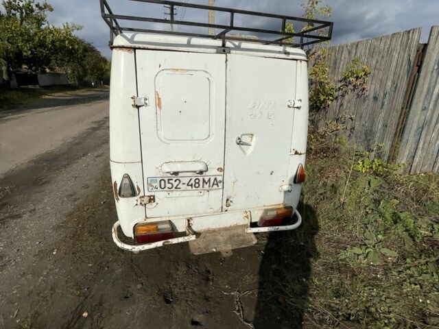 Москвич / АЗЛК 2137 1986 в Смеле на Automoto.ua Белый Москвич / АЗЛК 2137, объемом двигателя 0 л и пробегом 90 тыс. км за 333 $, фото 2 на Automoto.ua