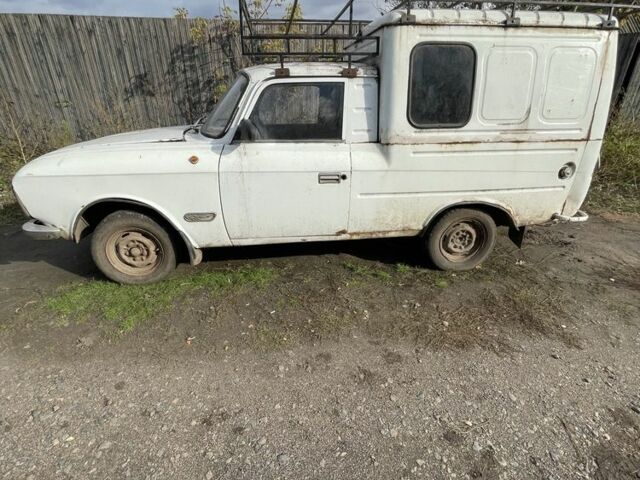 Москвич / АЗЛК 2137 1986 в Смеле на Automoto.ua Белый Москвич / АЗЛК 2137, объемом двигателя 0 л и пробегом 90 тыс. км за 333 $, фото 1 на Automoto.ua