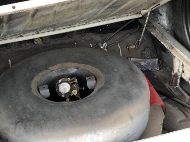 Білий Москвич / АЗЛК 2137, об'ємом двигуна 1.5 л та пробігом 110 тис. км за 525 $, фото 5 на Automoto.ua