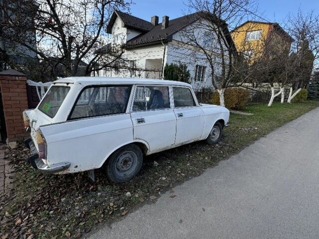 Белый Москвич / АЗЛК 2137, объемом двигателя 0 л и пробегом 300 тыс. км за 500 $, фото 5 на Automoto.ua