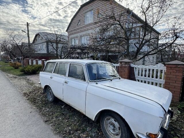 Белый Москвич / АЗЛК 2137, объемом двигателя 0 л и пробегом 300 тыс. км за 500 $, фото 2 на Automoto.ua