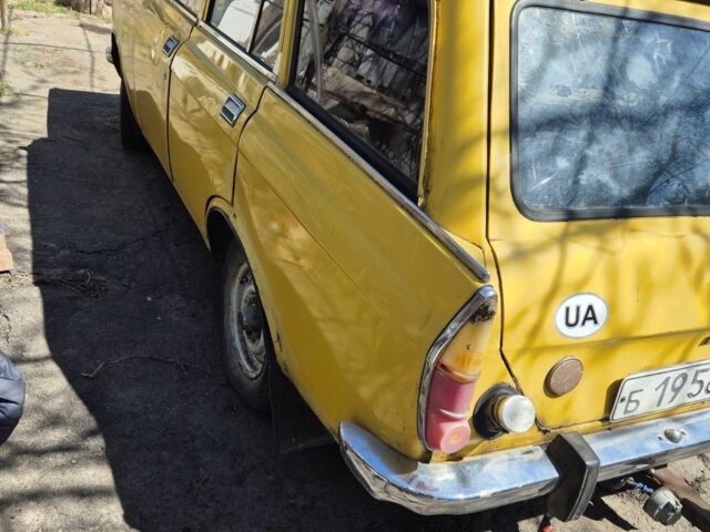 Желтый Москвич / АЗЛК 2137, объемом двигателя 1.5 л и пробегом 40 тыс. км за 384 $, фото 5 на Automoto.ua