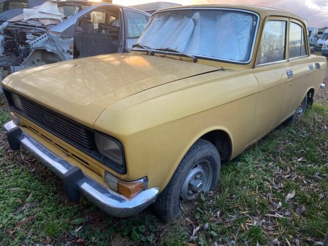 Желтый Москвич / АЗЛК 2138, объемом двигателя 0 л и пробегом 54 тыс. км за 1300 $, фото 2 на Automoto.ua