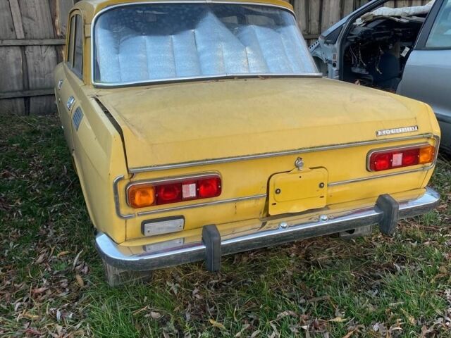 Желтый Москвич / АЗЛК 2138, объемом двигателя 0 л и пробегом 54 тыс. км за 1300 $, фото 3 на Automoto.ua