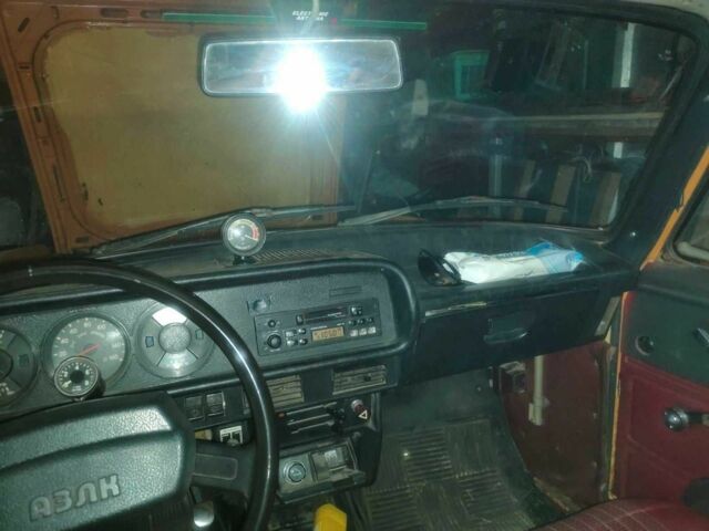Оранжевый Москвич / АЗЛК 2138, объемом двигателя 1.4 л и пробегом 17 тыс. км за 899 $, фото 8 на Automoto.ua