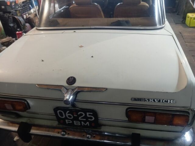 Москвич / АЗЛК 2140 1981 в Шепетовке на Automoto.ua Белый Москвич / АЗЛК 2140, объемом двигателя 1.5 л и пробегом 1 тыс. км за 550 $, фото 4 на Automoto.ua