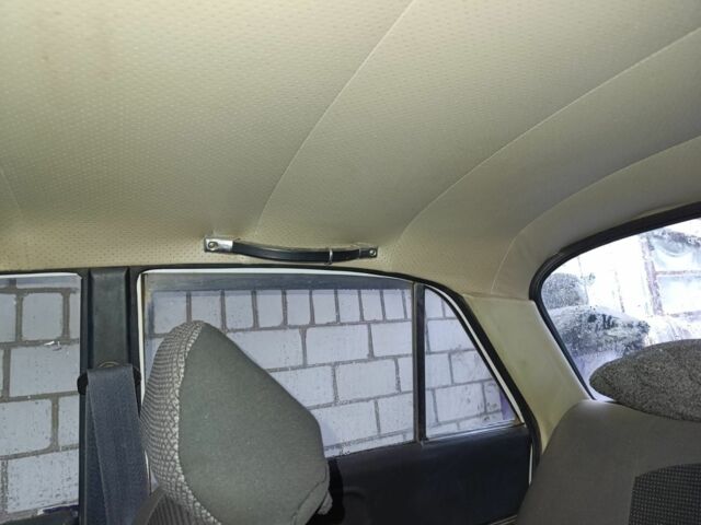 Білий Москвич / АЗЛК 2140, об'ємом двигуна 0 л та пробігом 120 тис. км за 450 $, фото 6 на Automoto.ua