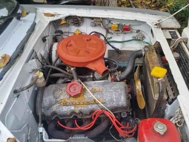 Москвич / АЗЛК 2140 1978 в Снигиревке на Automoto.ua Белый Москвич / АЗЛК 2140, объемом двигателя 1 л и пробегом 1000 тыс. км за 400 $, фото 1 на Automoto.ua