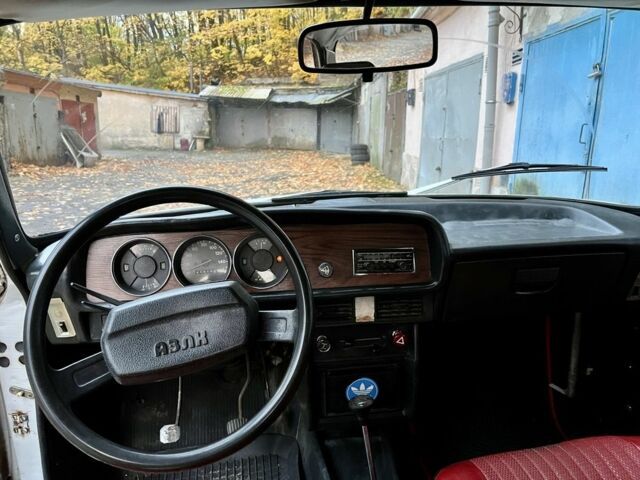 Москвич / АЗЛК 2140 1982 в Львове на Automoto.ua Белый Москвич / АЗЛК 2140, объемом двигателя 1.5 л и пробегом 47 тыс. км за 333 $, фото 7 на Automoto.ua