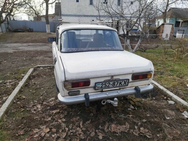 Белый Москвич / АЗЛК 2140, объемом двигателя 0 л и пробегом 500 тыс. км за 800 $, фото 2 на Automoto.ua