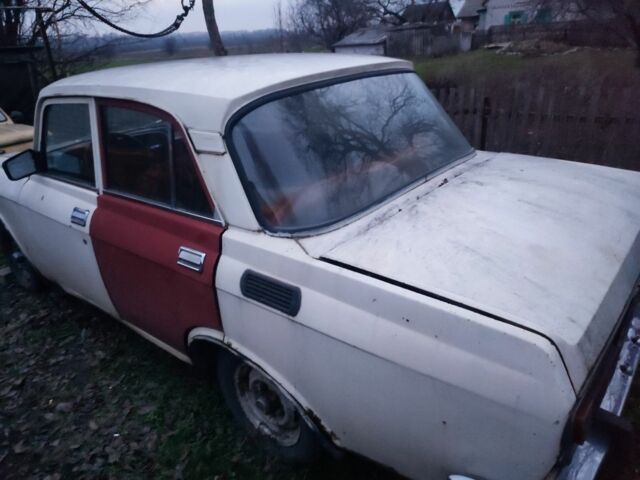 Белый Москвич / АЗЛК 2140, объемом двигателя 0 л и пробегом 432 тыс. км за 284 $, фото 8 на Automoto.ua