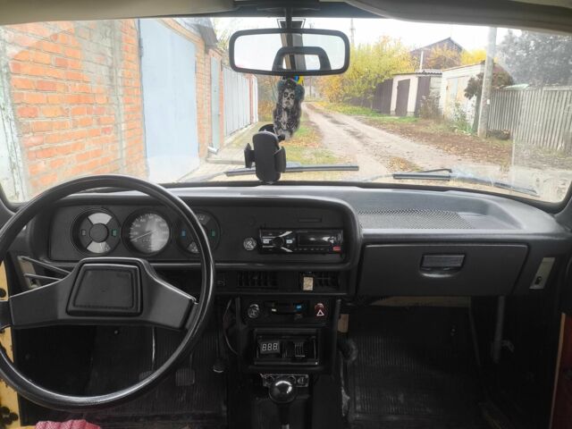 Бежевый Москвич / АЗЛК 2140, объемом двигателя 1.5 л и пробегом 29 тыс. км за 476 $, фото 6 на Automoto.ua