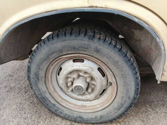 Бежевый Москвич / АЗЛК 2140, объемом двигателя 1.5 л и пробегом 130 тыс. км за 357 $, фото 7 на Automoto.ua