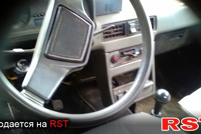 Бежевый Москвич / АЗЛК 2140, объемом двигателя 15 л и пробегом 0 тыс. км за 400 $, фото 5 на Automoto.ua