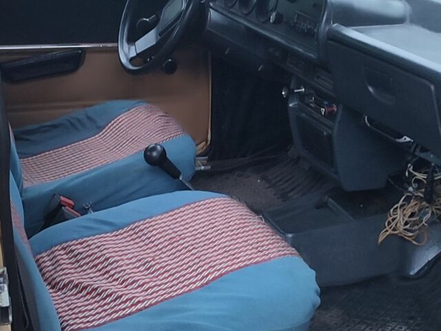 Бежевый Москвич / АЗЛК 2140, объемом двигателя 2.45 л и пробегом 1 тыс. км за 718 $, фото 5 на Automoto.ua