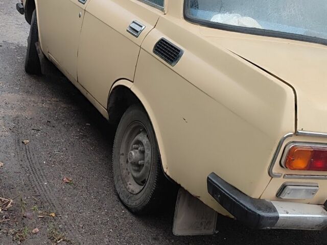 Бежевый Москвич / АЗЛК 2140, объемом двигателя 2.45 л и пробегом 1 тыс. км за 718 $, фото 4 на Automoto.ua