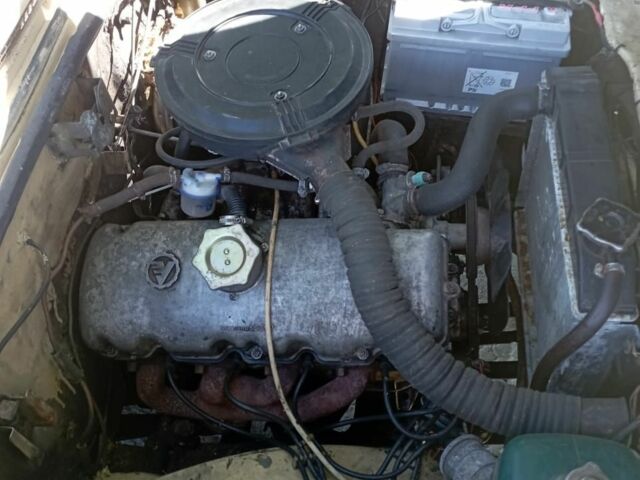 Бежевый Москвич / АЗЛК 2140, объемом двигателя 1.5 л и пробегом 1000 тыс. км за 500 $, фото 7 на Automoto.ua