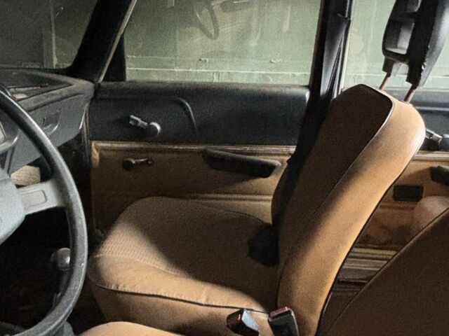 Москвич / АЗЛК 2140 1986 в Харькове на Automoto.ua Бежевый Москвич / АЗЛК 2140, объемом двигателя 0 л и пробегом 3 тыс. км за 300 $, фото 2 на Automoto.ua