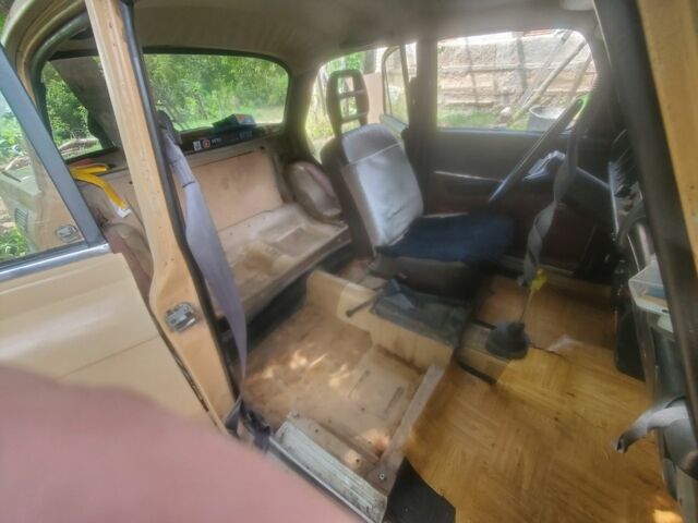 Коричневый Москвич / АЗЛК 2140, объемом двигателя 1.48 л и пробегом 100 тыс. км за 900 $, фото 9 на Automoto.ua