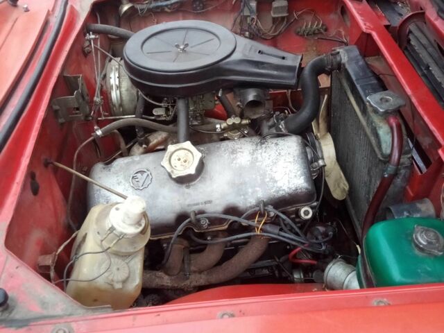 Москвич / АЗЛК 2140 1986 в Хмельницком на Automoto.ua Красный Москвич / АЗЛК 2140, объемом двигателя 1.5 л и пробегом 89 тыс. км за 334 $, фото 4 на Automoto.ua