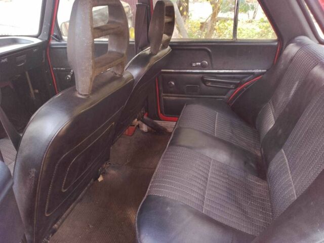 Москвич / АЗЛК 2140 1986 в Хмельницком на Automoto.ua Красный Москвич / АЗЛК 2140, объемом двигателя 1.5 л и пробегом 89 тыс. км за 334 $, фото 7 на Automoto.ua