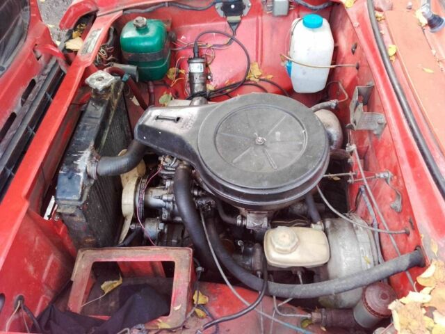 Москвич / АЗЛК 2140 1986 в Хмельницком на Automoto.ua Красный Москвич / АЗЛК 2140, объемом двигателя 1.5 л и пробегом 89 тыс. км за 334 $, фото 6 на Automoto.ua