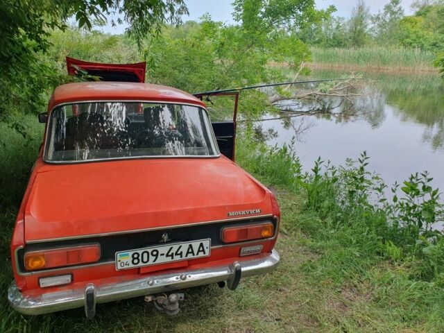 Москвич / АЗЛК 2140 1976 в Каменское - Днепродзержинск на Automoto.ua Красный Москвич / АЗЛК 2140, объемом двигателя 0 л и пробегом 32 тыс. км за 523 $, фото 6 на Automoto.ua