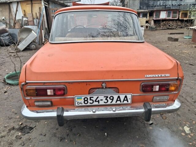 Красный Москвич / АЗЛК 2140, объемом двигателя 1.5 л и пробегом 62 тыс. км за 261 $, фото 1 на Automoto.ua