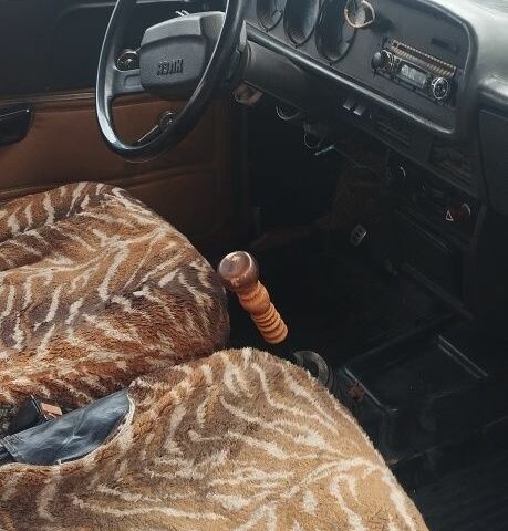 Красный Москвич / АЗЛК 2140, объемом двигателя 2.45 л и пробегом 76 тыс. км за 286 $, фото 2 на Automoto.ua