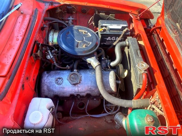 Красный Москвич / АЗЛК 2140, объемом двигателя 1.5 л и пробегом 60 тыс. км за 800 $, фото 10 на Automoto.ua