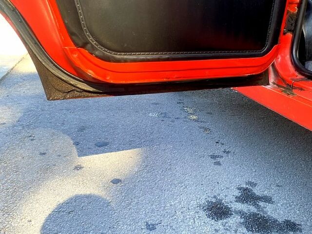 Красный Москвич / АЗЛК 2140, объемом двигателя 1.5 л и пробегом 60 тыс. км за 800 $, фото 9 на Automoto.ua