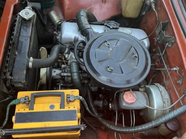 Москвич / АЗЛК 2140 1985 в Белой Церкве на Automoto.ua Красный Москвич / АЗЛК 2140, объемом двигателя 1.5 л и пробегом 239 тыс. км за 700 $, фото 11 на Automoto.ua