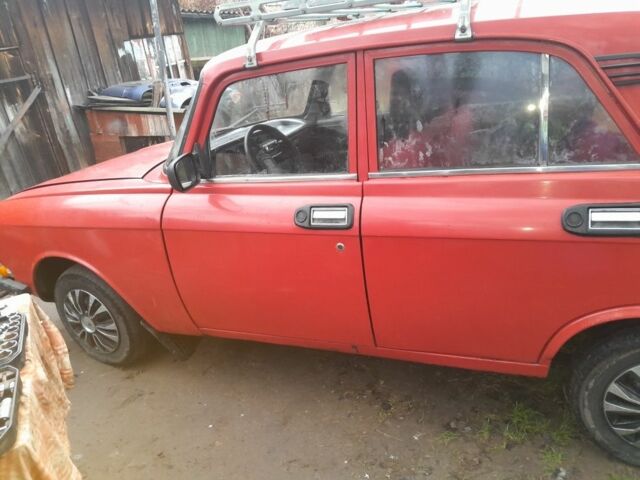 Красный Москвич / АЗЛК 2140, объемом двигателя 1 л и пробегом 10 тыс. км за 474 $, фото 2 на Automoto.ua