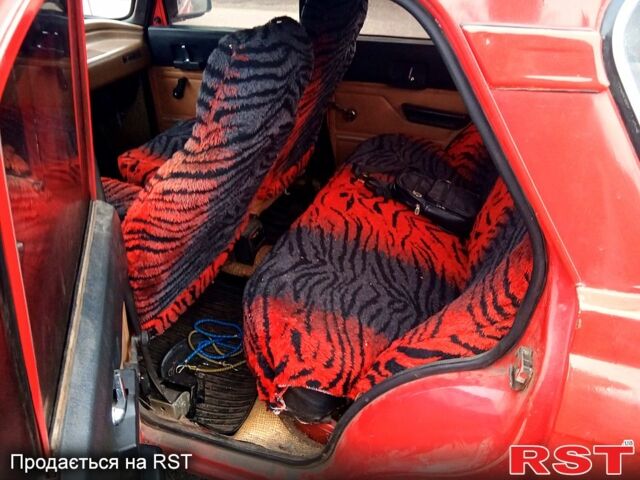 Красный Москвич / АЗЛК 2140, объемом двигателя 1.5 л и пробегом 0 тыс. км за 400 $, фото 5 на Automoto.ua