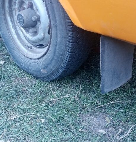 Москвич / АЗЛК 2140 1987 в Врадиевке на Automoto.ua Красный Москвич / АЗЛК 2140, объемом двигателя 0 л и пробегом 94 тыс. км за 461 $, фото 1 на Automoto.ua