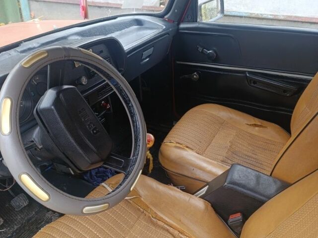 Москвич / АЗЛК 2140 2025 в Мерефа на Automoto.ua Красный Москвич / АЗЛК 2140, объемом двигателя 1.5 л и пробегом 1 тыс. км за 262 $, фото 3 на Automoto.ua