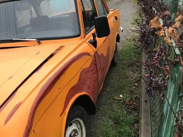 Желтый Москвич / АЗЛК 2140, объемом двигателя 1.5 л и пробегом 111 тыс. км за 500 $, фото 3 на Automoto.ua